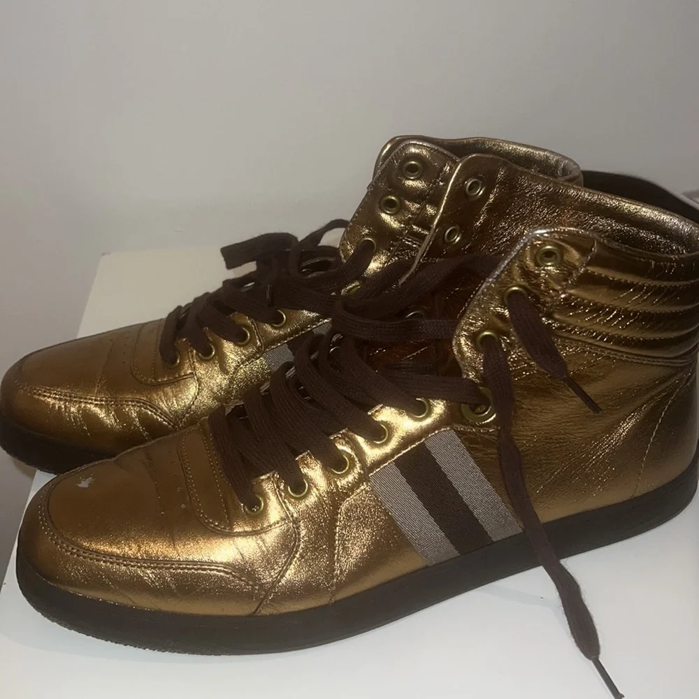 Gucci sneakers
